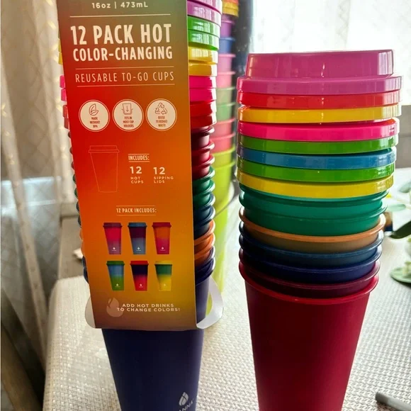 Color Changing cups - Picture 2 of 5